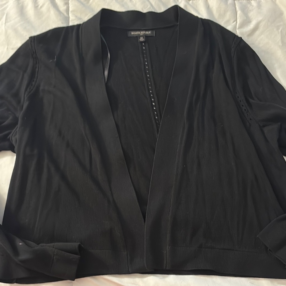 Banana Republic Black Cardigan Sweater Soft Knit size XL. New w/out tag